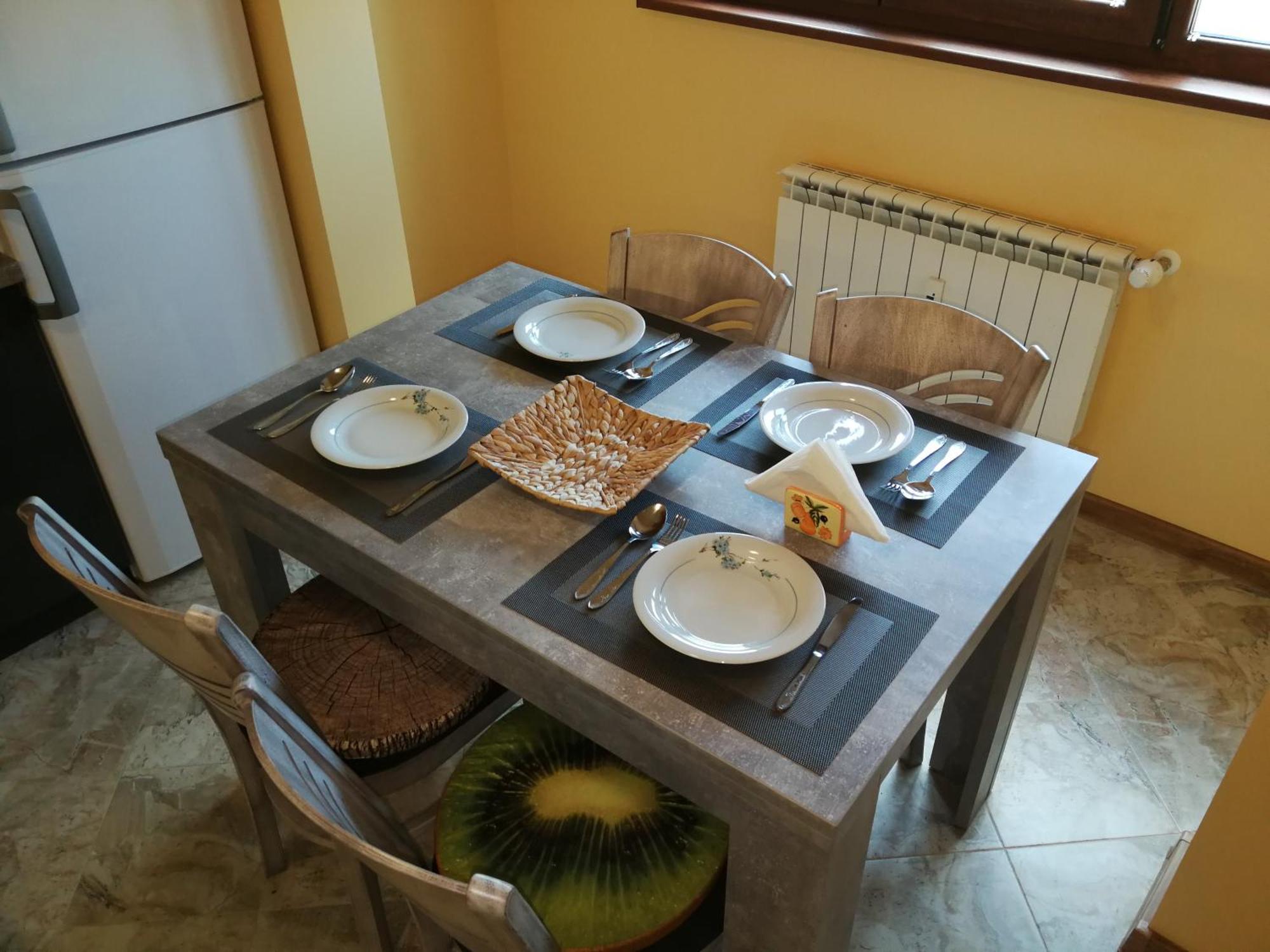 Apartemen апаpтамент Pуски паметник